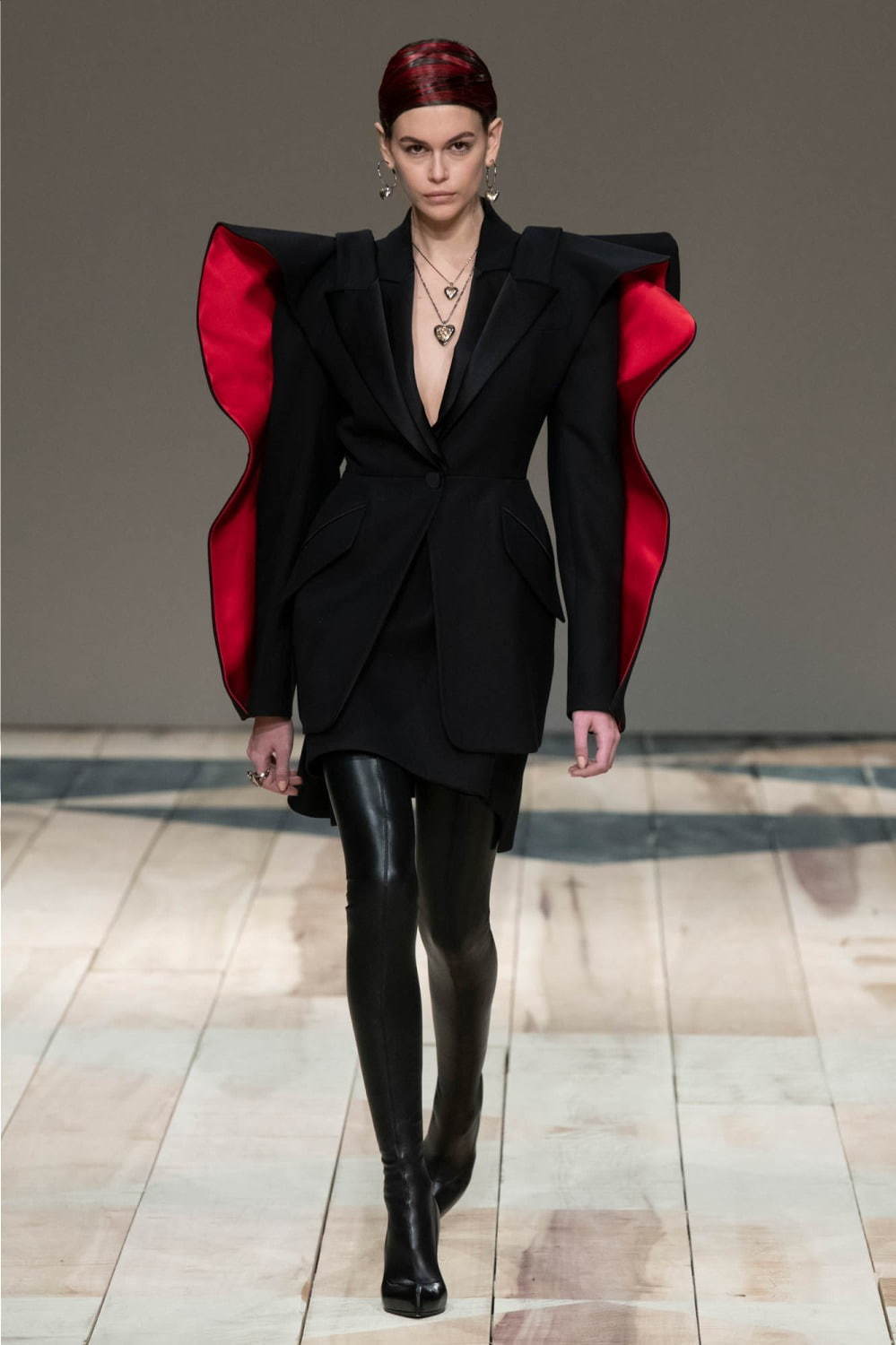 マックイーン(McQueen) 2020-21年秋冬ウィメンズコレクション  - 写真43