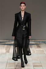 アレキサンダー・マックイーン 2020年秋冬ウィメンズコレクション - 英国ウェールズから贈る恋文｜写真38