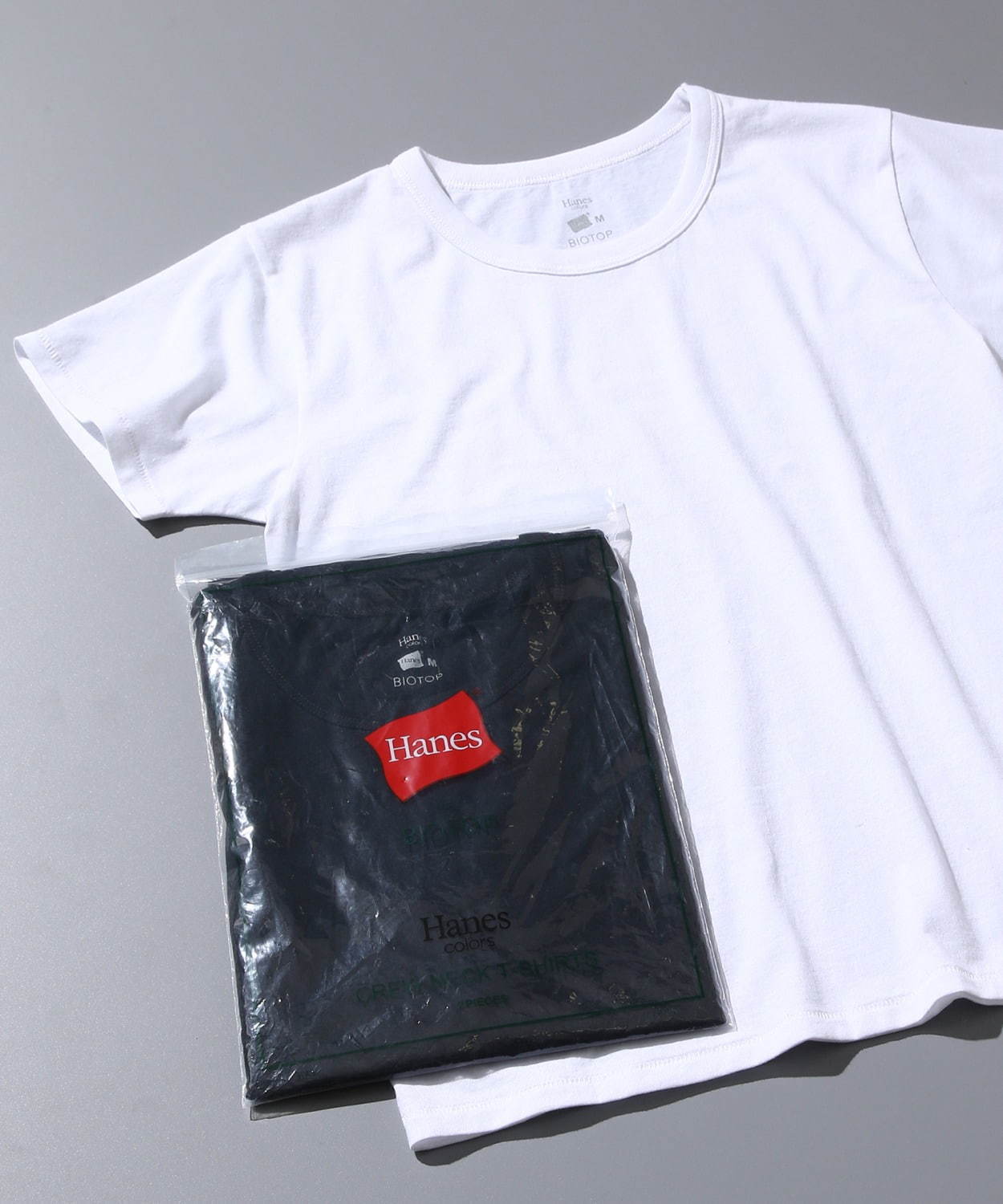 ヘインズ×ビオトープのTシャツ、ユニセックスのモックネック＆ウィメンズTシャツ2型｜写真5