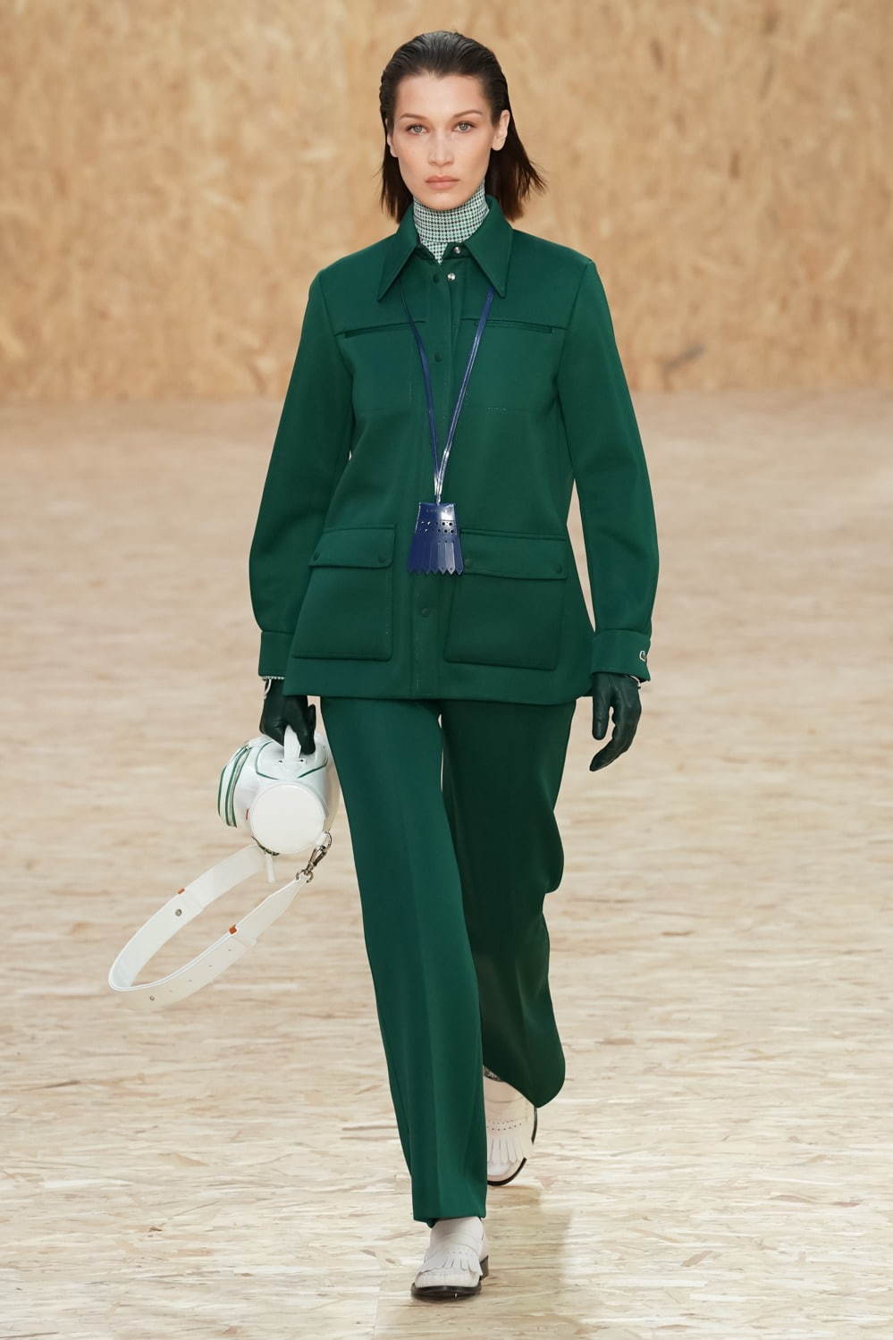 ラコステ(LACOSTE) 2020-21年秋冬ウィメンズ&メンズコレクション シルエット - 写真1