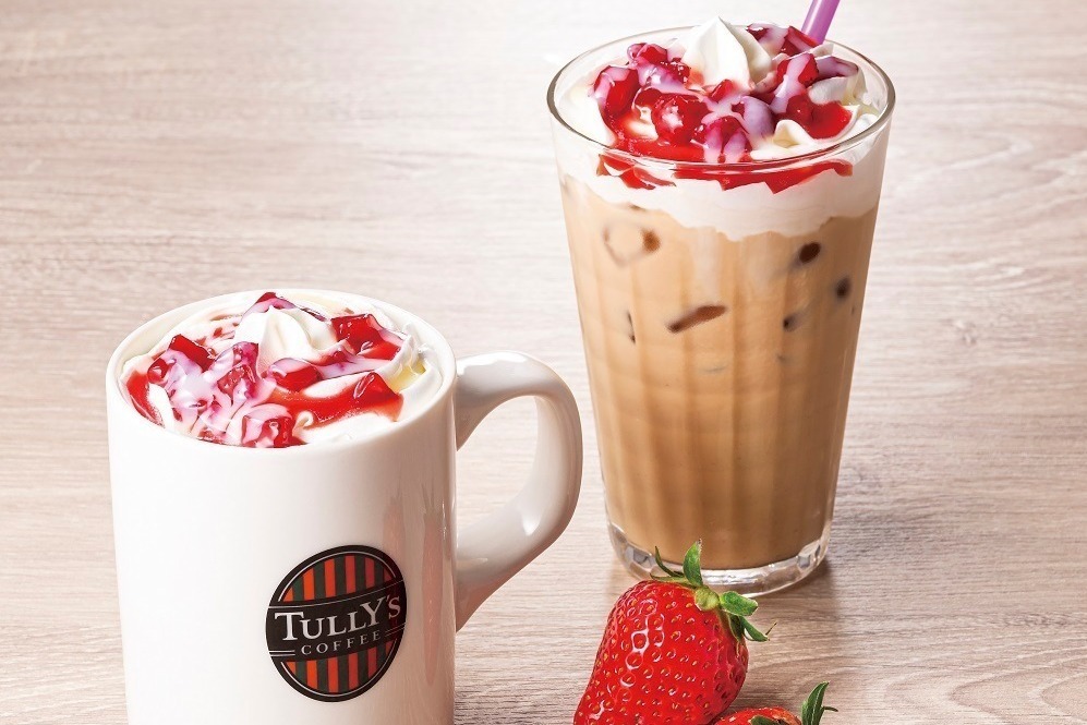 タリーズコーヒー“練乳かけいちご”イメージ春限定ドリンク「いちごミルクカフェラテ」