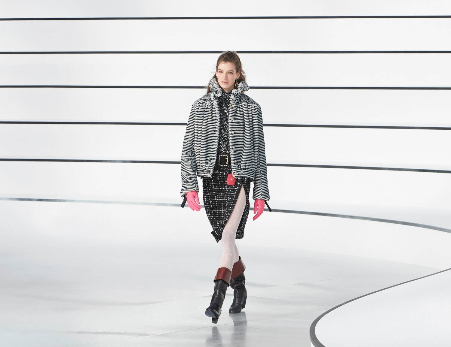 シャネル(CHANEL) 2020-21年秋冬ウィメンズコレクション  - 写真18