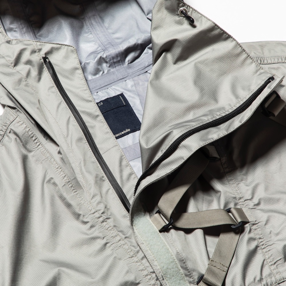 ミーンズワイルの新作アノラックジャケット、“機能美”を追求した3レイヤー構造｜写真21