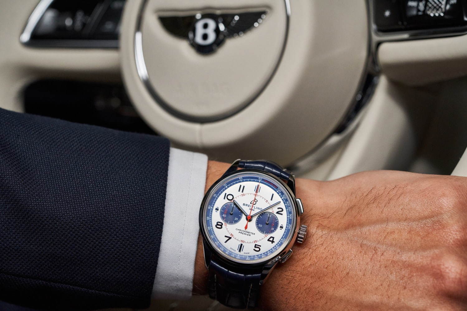 ブライトリング“ベントレー”新型ラグジュアリーカー着想の腕時計、内装とリンクしたデザイン｜写真5
