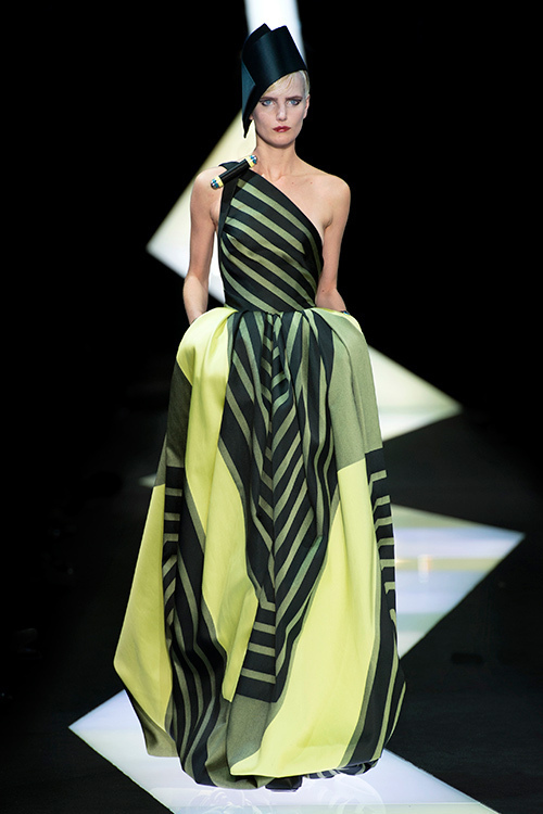 ジョルジオ アルマーニ プリヴェ オートクチュール(GIORGIO ARMANI PRIVÉ Haute Couture) 2013年春夏ウィメンズコレクション  - 写真38