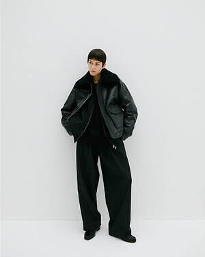 アフィット(Afiit) 2025-26年秋冬ウィメンズ&メンズコレクション  - 写真1