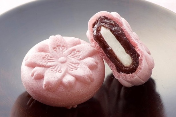 どらやき｜あんこスイーツの祭典「あんフェス」大丸東京店で、こしあん入り桜ロールケーキや梅の香りのおはぎなど