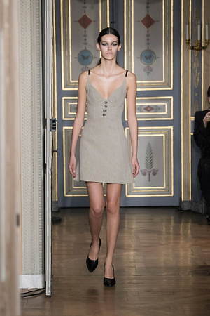 オリヴィエ ティスケンス(OLIVIER THEYSKENS) 2020-21年秋冬ウィメンズコレクション  - 写真6