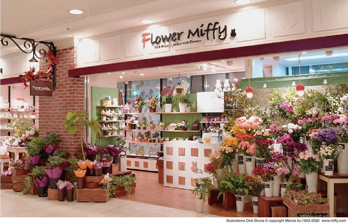 ミッフィーの花屋「フラワーミッフィー」“花”を描いたピッチャー×カーネーションのフラワーギフト｜写真11