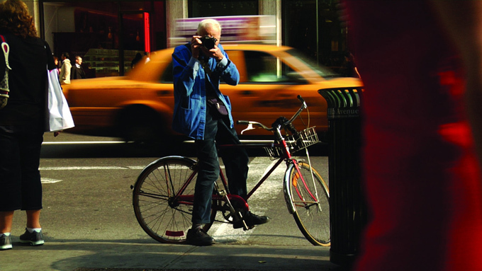 ストリートスナップの元祖！NYタイムズ名物写真家を追った映画「ビル・カニンガム＆ニューヨーク」公開 | 写真