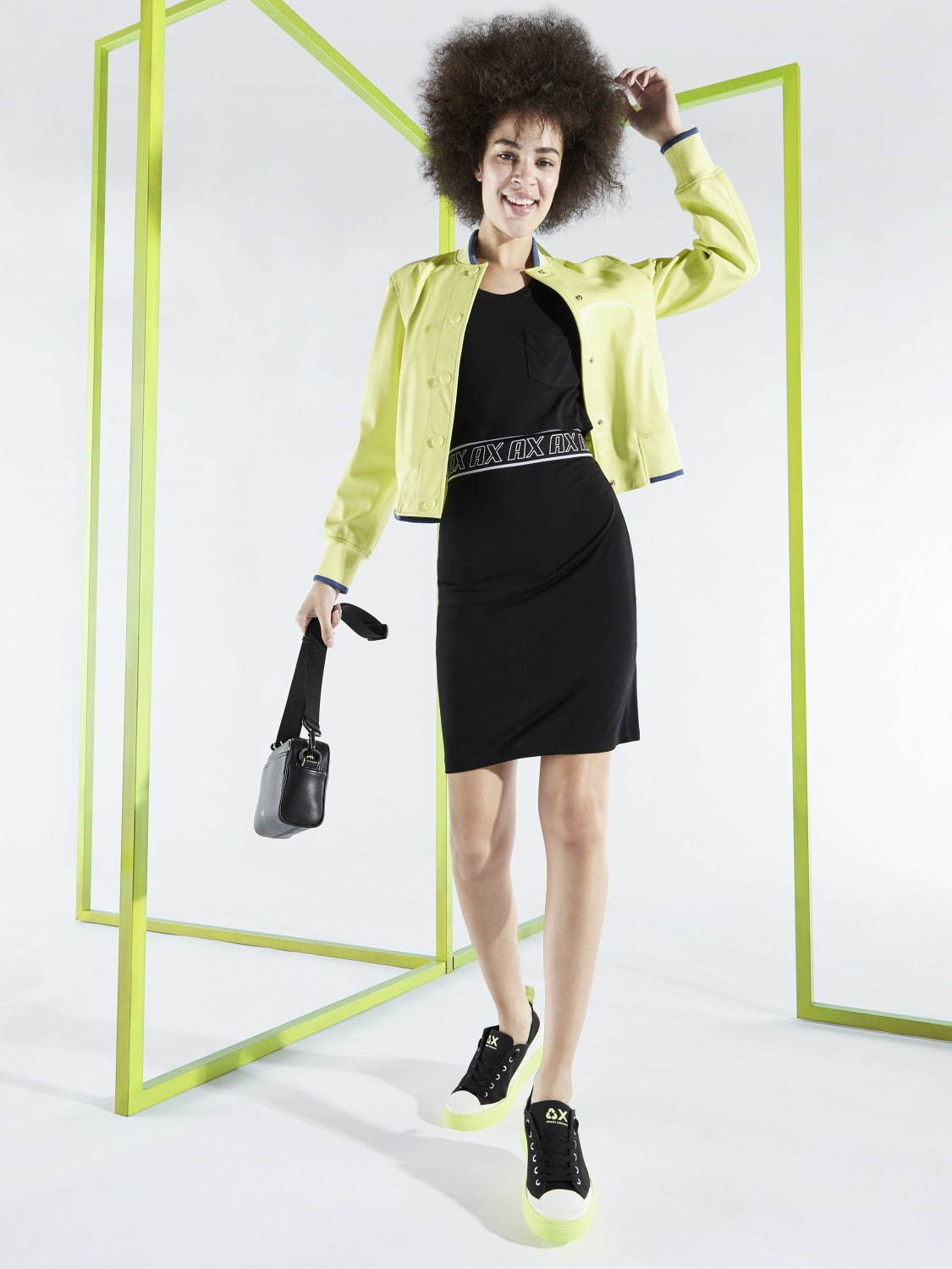 A|X アルマーニ エクスチェンジ 2020年春夏｜female スタジャン