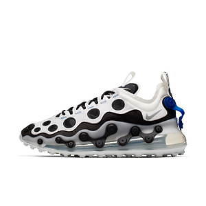 ナイキ(NIKE) ナイキ ISPA エア マックス 720｜写真1