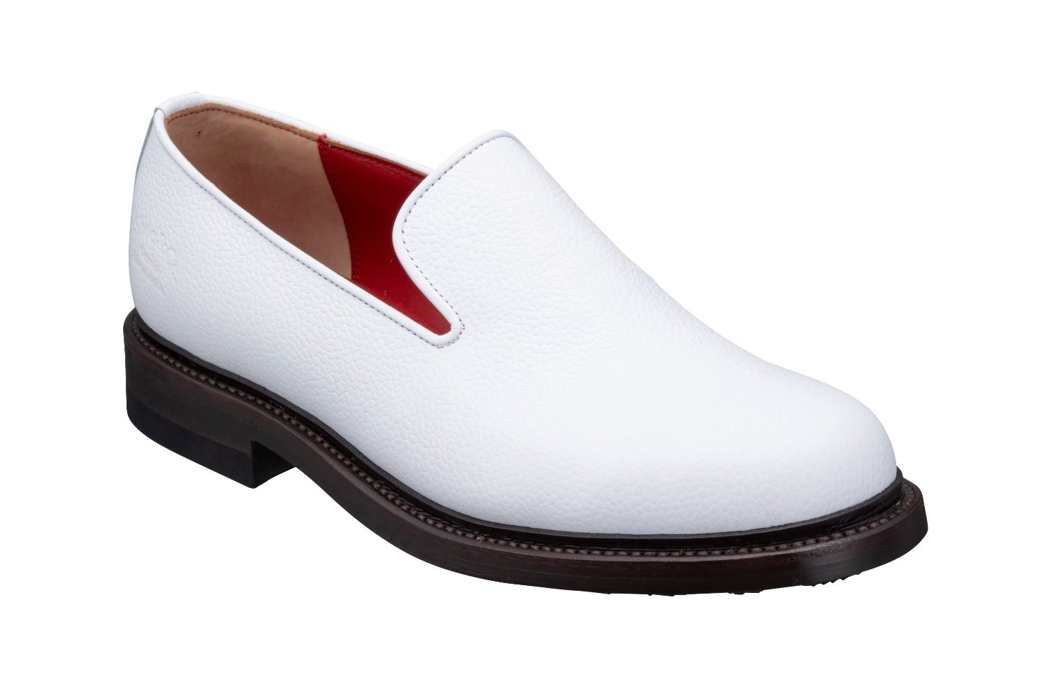 リーガル シュー＆カンパニー新作シューズ、ボリュームのある“純白”スリッポン