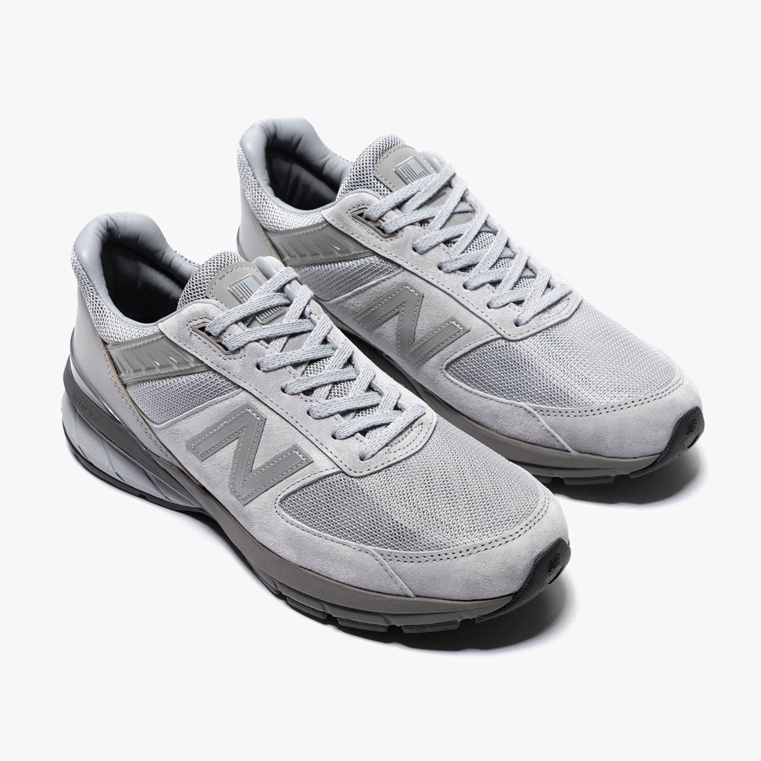 new balance 990 v5   ニューバランス   スニーカー