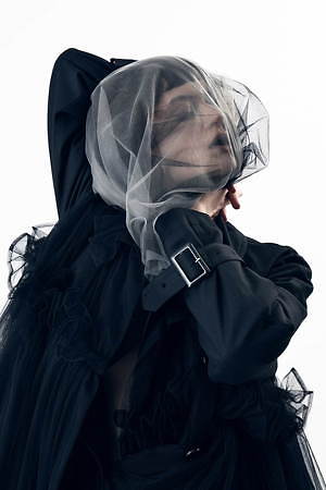 チカ キサダ(Chika Kisada) 2020-21年秋冬ウィメンズコレクション  - 写真3