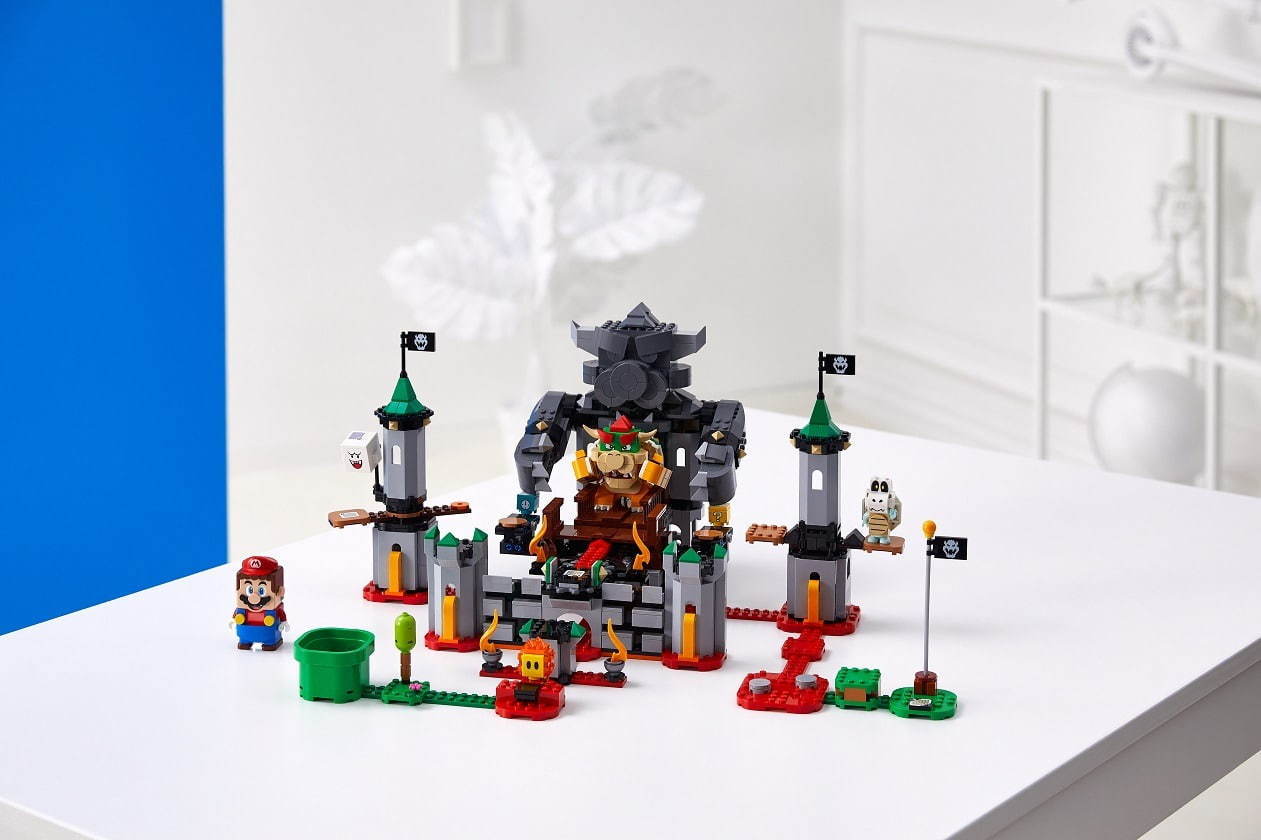 拡張セット「レゴ スーパーマリオ けっせんクッパ城！チャレンジ」
TM & © 2020 Nintendo. ©2020 The LEGO Group.
