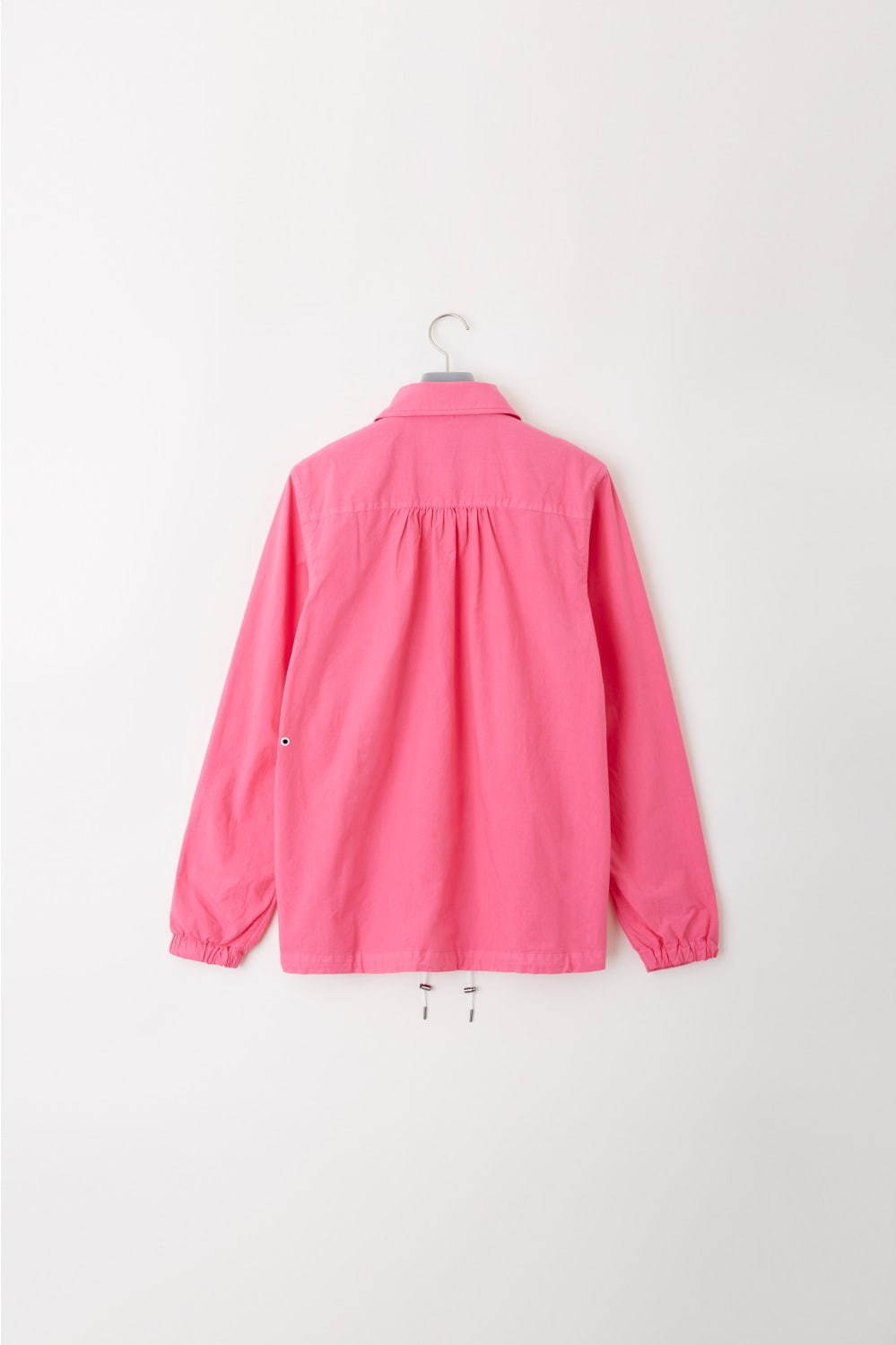 フミト ガンリュウのシャツ風コーチジャケット＆シルク混パンツ、10色展開のカラフルなセットアップ｜写真14