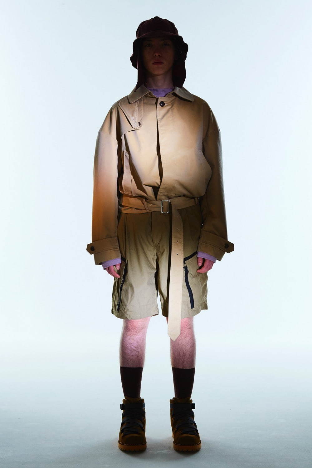 ミーンズワイルの玉虫色“3WAY”トレンチコート、ジャケット＆ラップスカートとしても着用可｜写真17