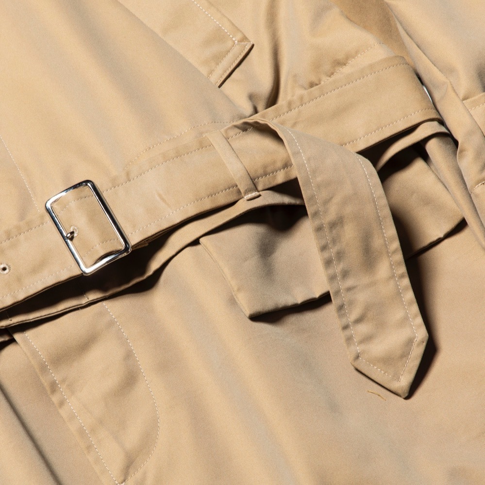 ミーンズワイルの玉虫色“3WAY”トレンチコート、ジャケット＆ラップスカートとしても着用可｜写真13