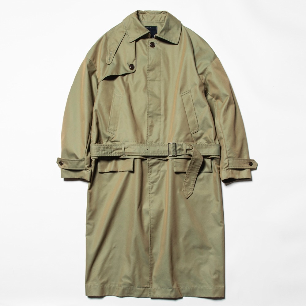 ミーンズワイルの玉虫色“3WAY”トレンチコート、ジャケット＆ラップスカートとしても着用可｜写真1