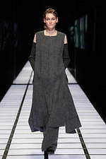 ヒロコ コシノ 2020年秋冬コレクション - “混沌と整然”が両立する、新しいパンクの世界｜写真4