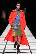 ヒロコ コシノ 2020年秋冬コレクション - “混沌と整然”が両立する、新しいパンクの世界｜写真21