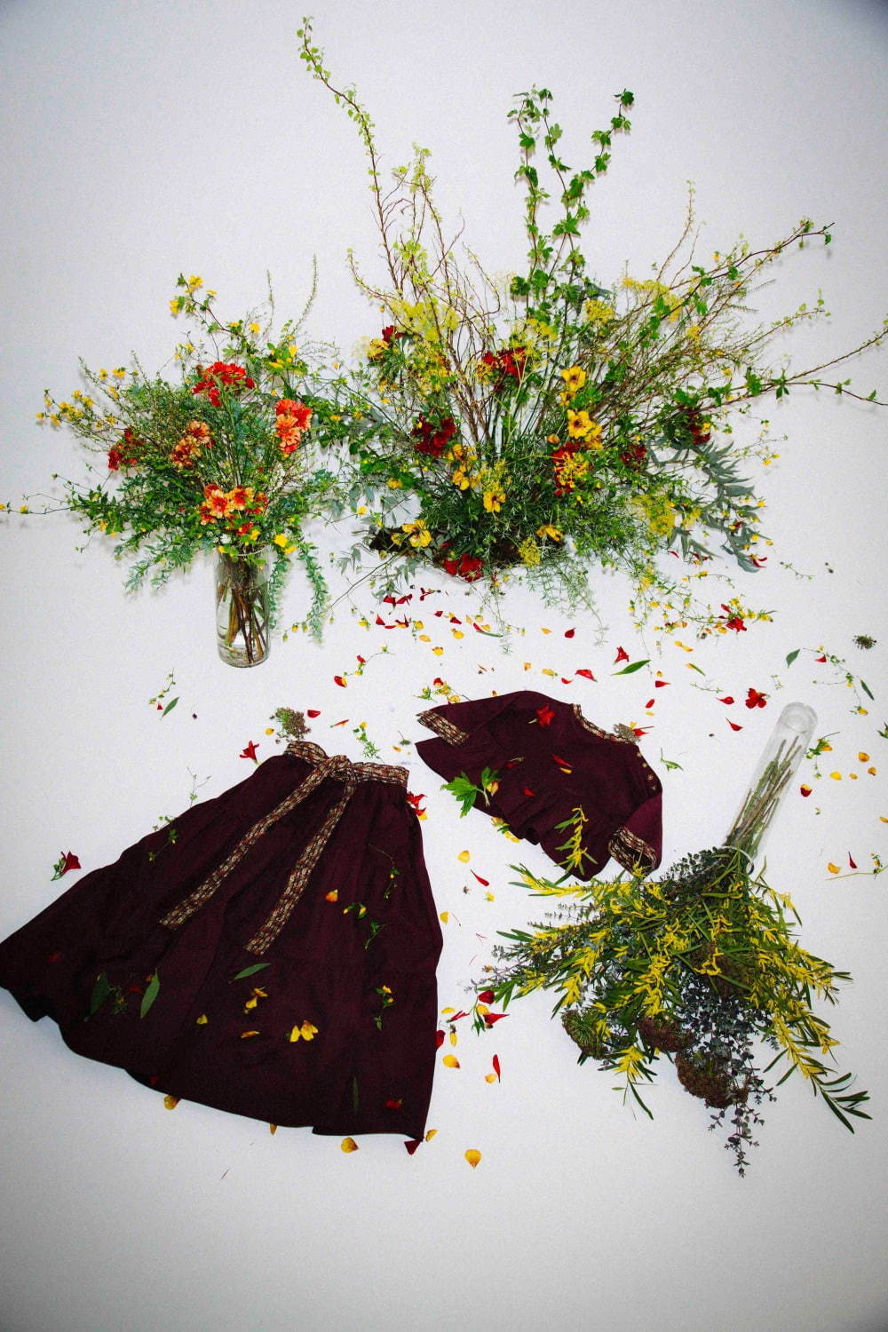 ディッキーズ×ナナナナサーカ、“ボヘミアン”テーマの花柄フレアトップス＆ロングスカート｜写真10