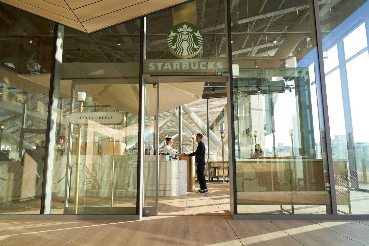 スターバックス(Starbucks) 高輪ゲートウェイ駅｜写真13