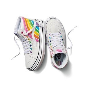 Vansのスニーカー 年新作モデル一覧 人気スリッポンやオールドスクール エラなど ファッションプレス Vansのスニーカー 年新作モデル一覧 人気スリッポンやオールドスクール エラなど ファッションプレス