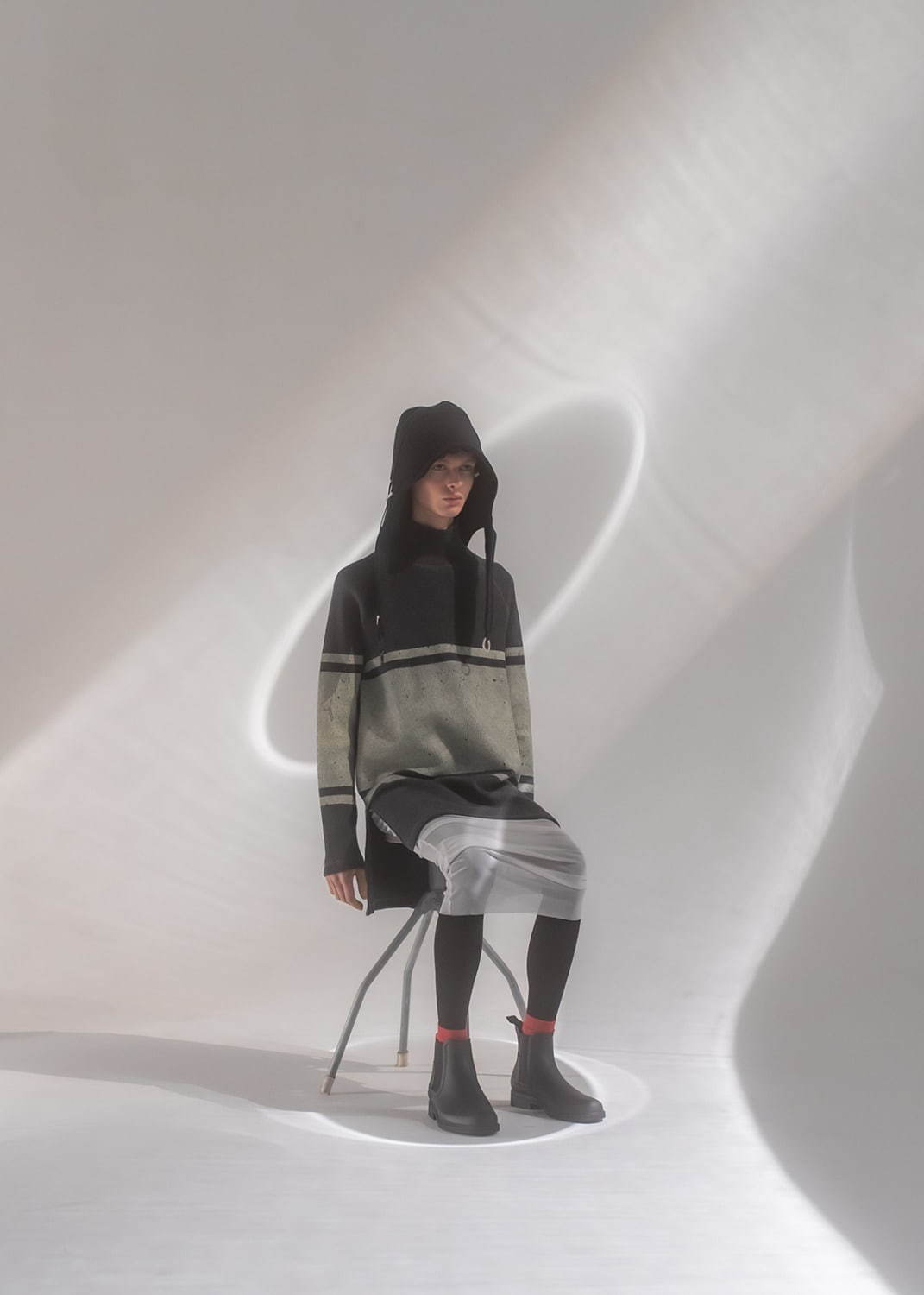 ハトラ 2020-21年秋冬｜ フーディー