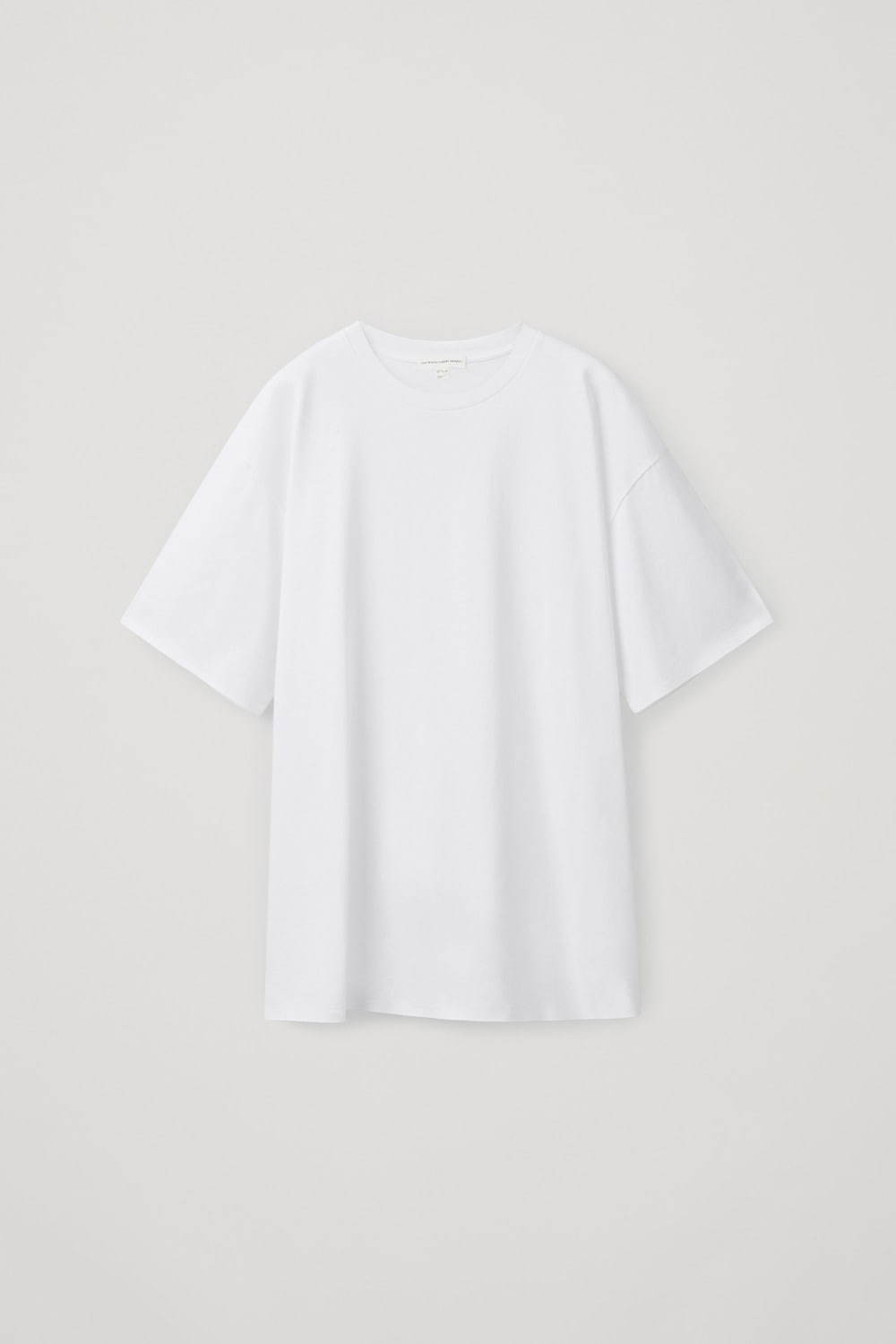 コス(COS) ホワイト Tシャツ プロジェクト｜写真6