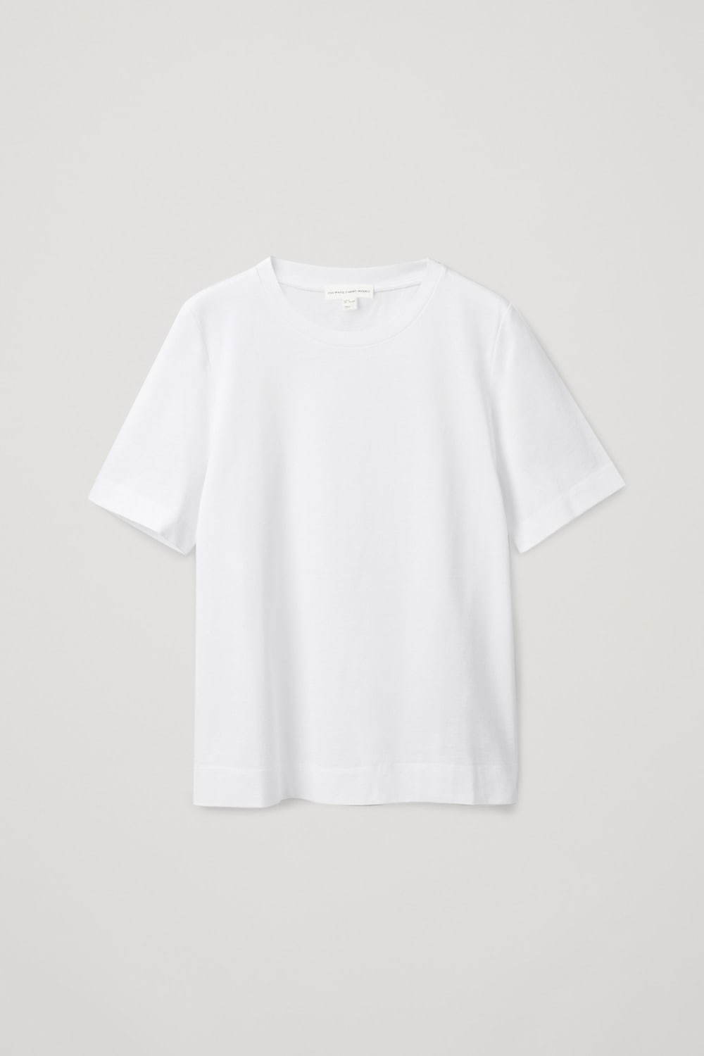 コス(COS) ホワイト Tシャツ プロジェクト｜写真7