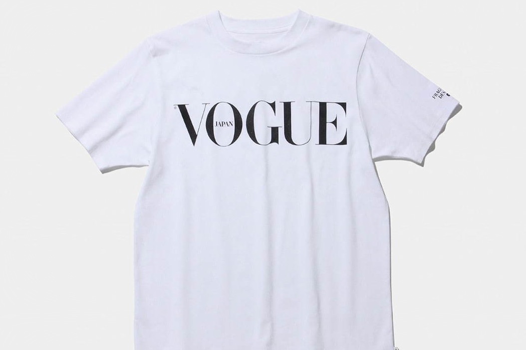 “本物そっくり”牛乳パックパッケージのTシャツ、ヴォーグ×フラグメント×ザ・コンビニコラボで