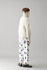 スナオクワハラ 2020年秋冬コレクション - “懐かしい風景”をモダンな感性に織りこんで｜写真10