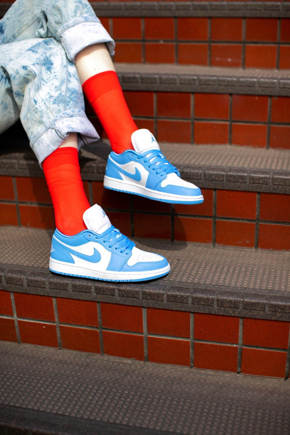 アトモス(atmos), ナイキ(NIKE) WMNS エア ジョーダン 1 ロー “UNC”｜写真8