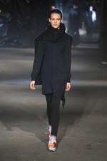 Y-3(ワイスリー) 2013-14年秋冬コレクション - 未来に向けたノスタルジア｜写真15