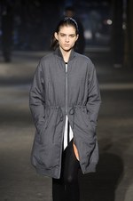 Y-3(ワイスリー) 2013-14年秋冬コレクション - 未来に向けたノスタルジア｜写真25