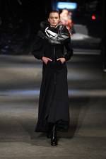 Y-3(ワイスリー) 2013-14年秋冬コレクション - 未来に向けたノスタルジア｜写真71