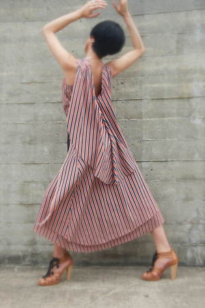 クワギ(Quwagi) 2020年春夏ウィメンズコレクション  - 写真3