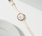 タックス“水面の波紋”モチーフのレディース腕時計、雫が落ちた水面を立体的な文字盤表現｜写真2