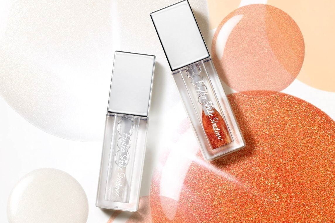 「フジコ シェイク シャドウ」水と光の粒をシェイク“生っぽ発色”アイシャドウ全色比較＆使い方