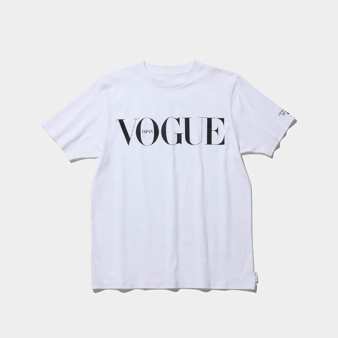 〈メンズ白Tシャツ特集〉人気ブランドのおすすめ無地TシャツやロゴT、おしゃれコーデの定番アイテム｜写真10
