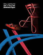 シュウ ウエムラ×オニツカタイガー“スニーカー”着想の限定アイシャドー＆香りつきリップ｜写真12