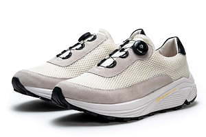 シューズブランド「ピージー」デビュー - ダイヤルロック搭載のメッシュ×スエードスニーカーなど