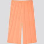 ユニクロのルームウェア特集＜ウィメンズ＞おうち時間を快適＆楽しく過ごせるドット柄パジャマや花柄リラコ｜写真18