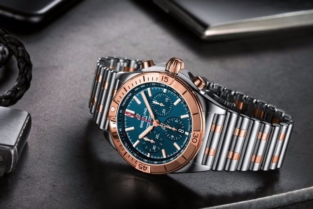 ムーブメント｜ブライトリングのウォッチ「クロノマット」新作、ラグジュアリーなレッドゴールド使用モデルなど