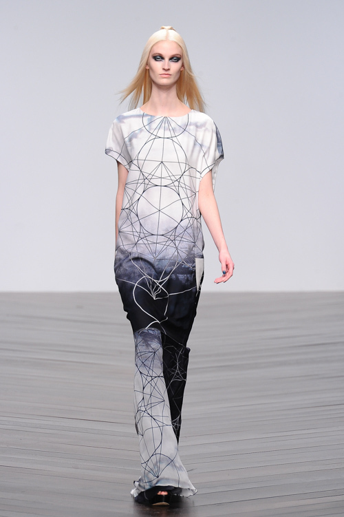 ジャン＝ピエール ブラガンザ 2013-14年秋冬<span>コレクション</span> - 写真7