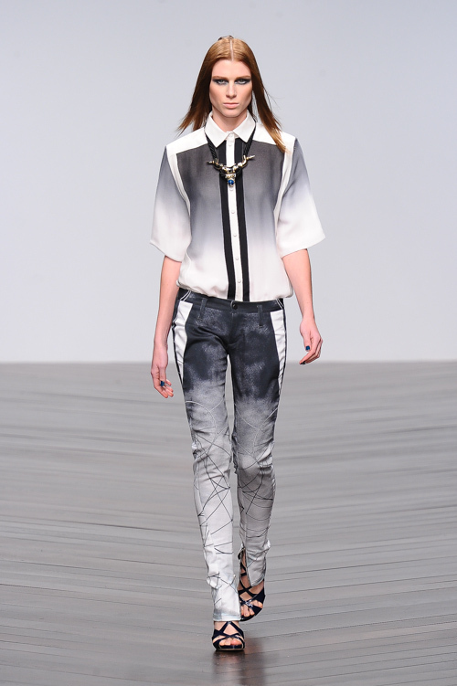 ジャン＝ピエール ブラガンザ 2013-14年秋冬<span>コレクション</span> - 写真10