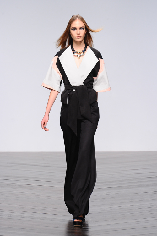 ジャン＝ピエール ブラガンザ 2013-14年秋冬<span>コレクション</span> - 写真13