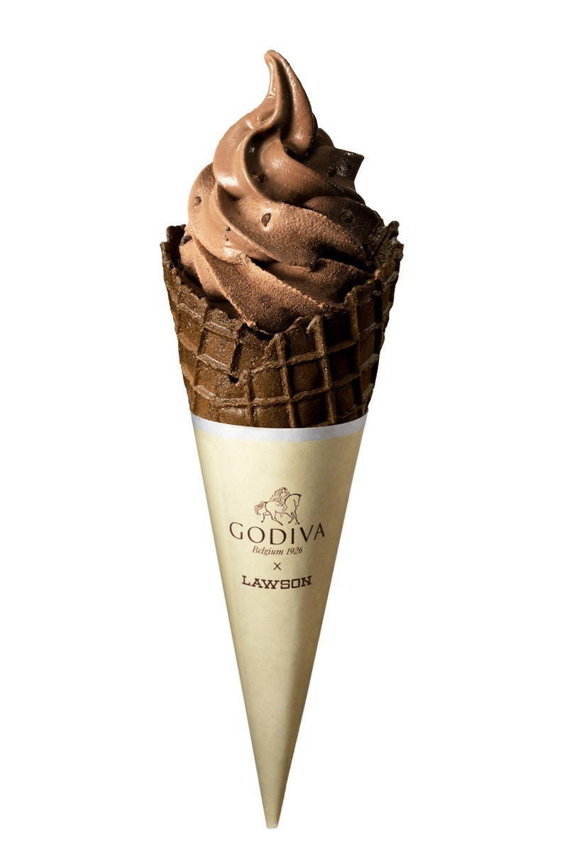 ローソンのゴディバ監修ショコラスイーツに チョコが渦巻く ロールケーキ 限定地域ではソフトアイスも ファッションプレス